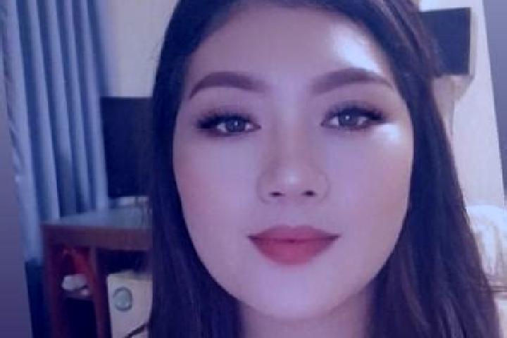 Elizabeth, 23, a chestnut grey-eyed asian companion based in Favara. Offering CIM, Domination, 69. Available for incall and outcall, overnight bookings avail...