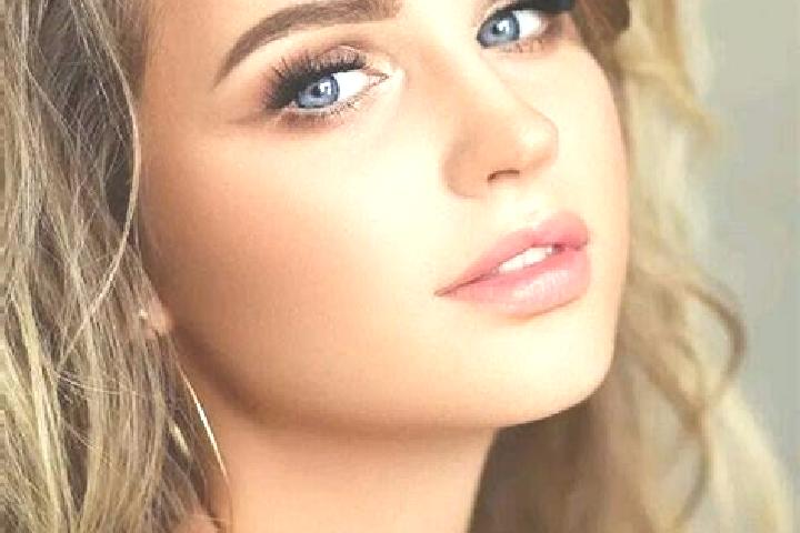Elizabeth, 23, a dark blonde blue-eyed caribbean companion based in Babilonia. Offering Travel Companion, Massage, Prostate Massage. Available for incall and...