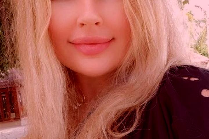 Elizabeth, 23, a dark blonde grey-eyed mediterranean companion based in Churs. Offering Prostate Massage, GFE, BDSM, Tantra. Available for incall and outcall...