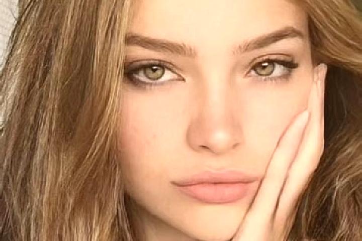Elizabeth, 23, a dark blonde hazel-eyed asian companion based in Yanyshivka. Offering Duos, Massage, OWO. Available for incall and outcall, overnight booking...