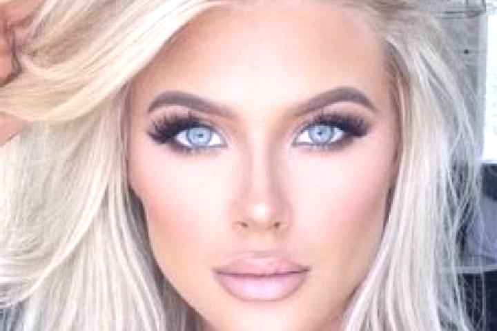 Elizabeth, 23, a platinum blonde hazel-eyed caribbean companion based in Pinilla de Toro. Offering Deep French Kissing, Dinner Date, Fetish, A-Level, CIM. Av...