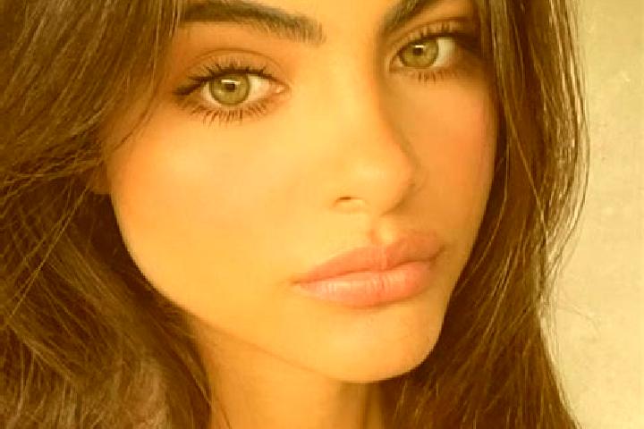 Elizabeth, 23, a red dark-eyed latina companion based in Intercity. Offering Domination, Tantra, Erotic Massage. Available for incall and outcall, overnight ...