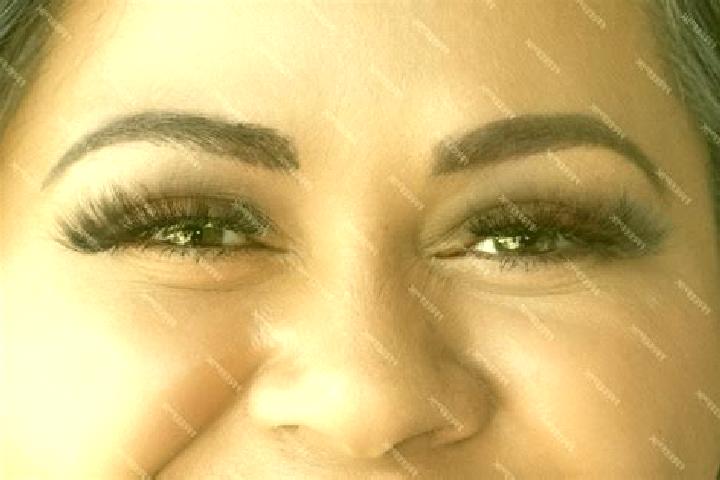 Elizabeth, 23, a red green-eyed latina companion based in Drummoyne. Offering Massage, Party Girl, Duos, Deep French Kissing. Available for incall and outcal...