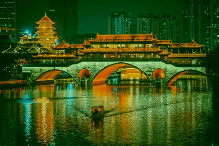 Elizabeth, 23 — Escort in Huaxi, China