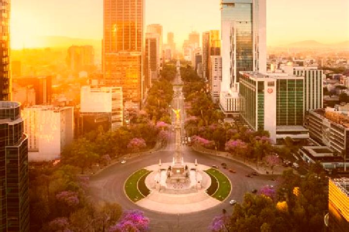 Elizabeth, 23 — Escort in Necaxa, Mexico