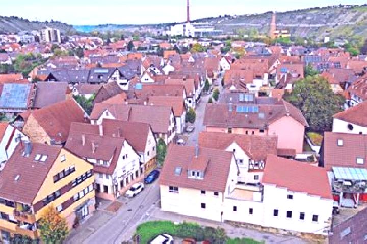 Elizabeth, 23 — Escort in Walheim, Germany