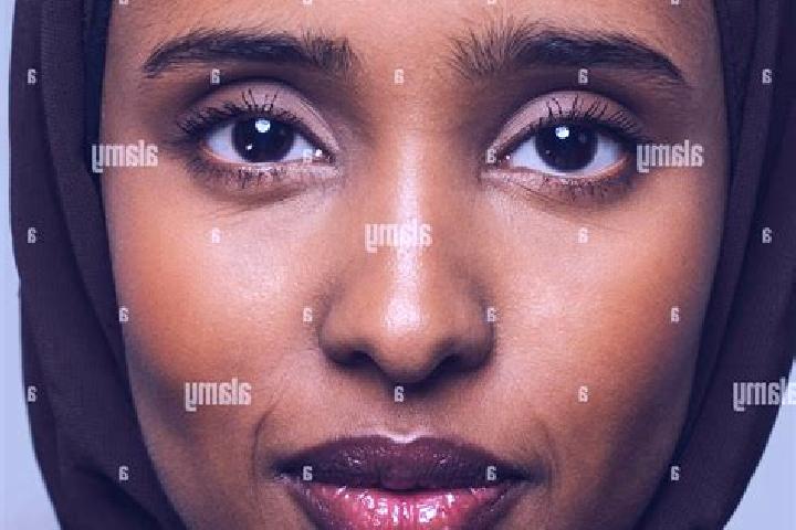 Elizabeth, 24, a black brown-eyed middle eastern companion based in Greerton. Offering BDSM, Overnight, Roleplay. Available for incall and outcall, day and e...