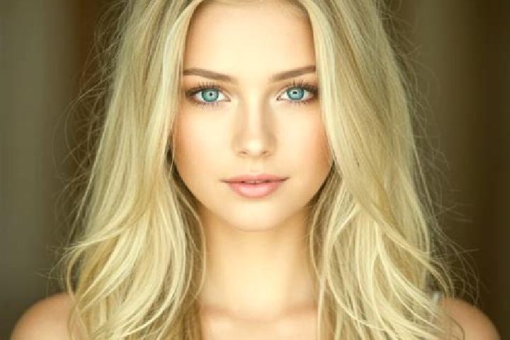 Elizabeth, 24, a blonde amber-eyed mixed companion based in Urzhar. Offering OWO, 69. Available for incall and outcall, day and evening dates.
