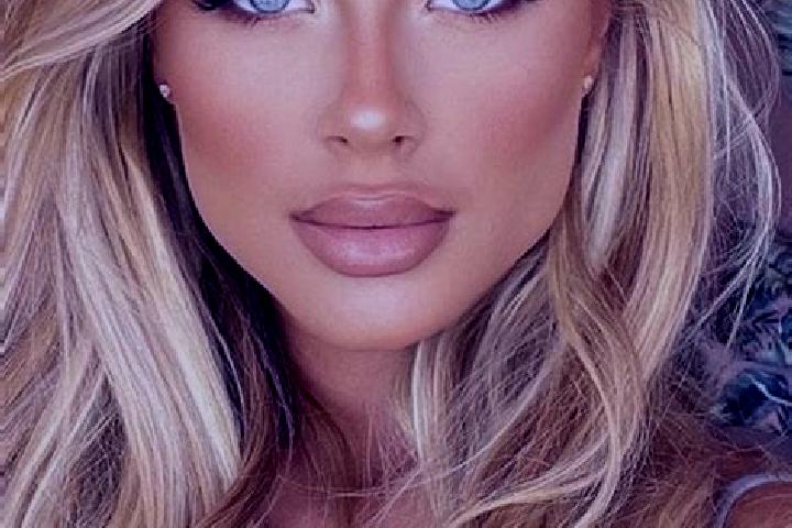 Elizabeth, 24, a blonde blue-eyed latina companion based in Makushino. Offering OWO, Duos, Striptease. Available for incall and outcall, day and evening dates.