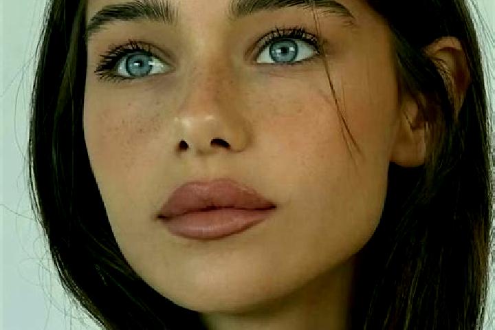 Elizabeth, 24, a brunette blue-eyed slavic companion based in Kamatgi. Offering Prostate Massage, Deep French Kissing, Duos, Roleplay. Available for incall a...