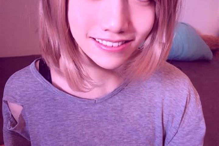 Elizabeth, 24, a platinum blonde brown-eyed ebony companion based in Iwon-up. Offering Girlfriend Experience, Erotic Massage, Dinner Date, BDSM. Available fo...