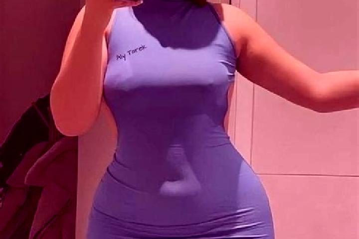 Elizabeth, 24 — Escort in Alondra Park, United States
