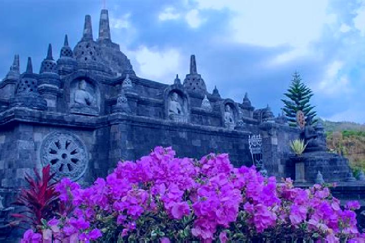 Elizabeth, 24 — Escort in Banjar Mengani, Indonesia