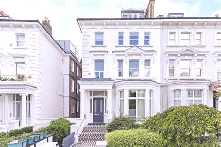 Elizabeth, 24 — Escort in Belsize Park, United Kingdom