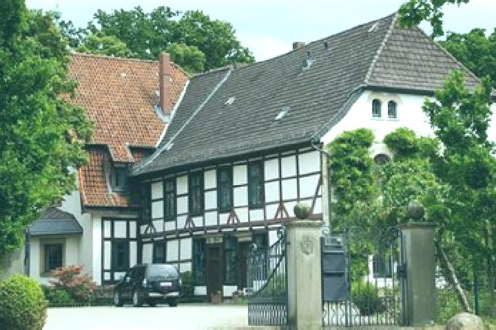 Elizabeth, 24 — Escort in Bemerode, Germany