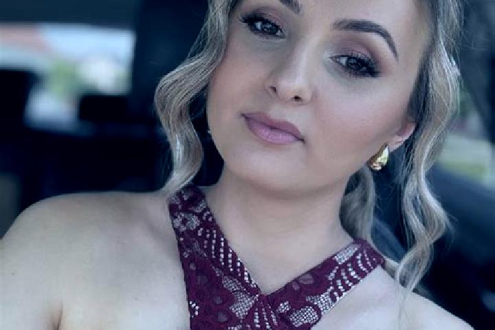Elizabeth, 24 — Escort in Donji Andrijevci, Croatia