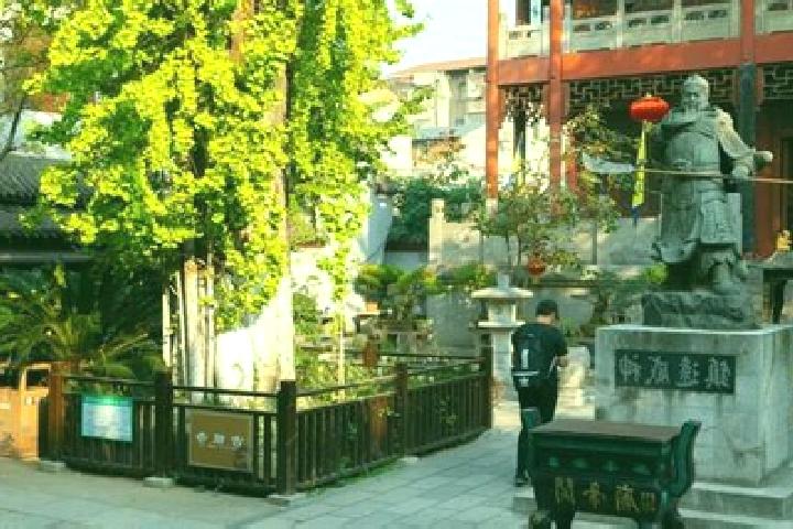 Elizabeth, 24 — Escort in Guandi, China