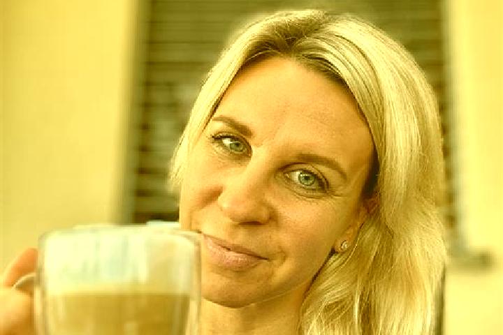 Elizabeth, 24 — Escort in Horni Becva, Czech Republic