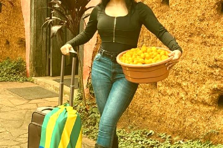 Elizabeth, 24 — Escort in Monteiro, Brazil