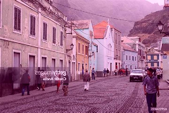 Elizabeth, 24 — Escort in Ribeira Juliao, Cape Verde
