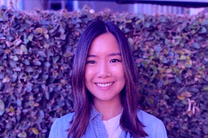 Elizabeth, 24 — Escort in Yufang, China