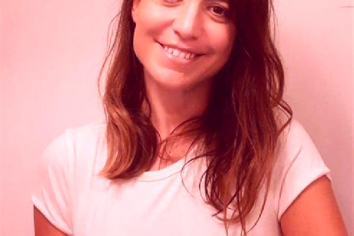 Elizabeth, 25, a auburn dark-eyed caucasian companion based in Earls Colne. Offering Massage, Overnight, Domination. Available for incall and outcall, overni...
