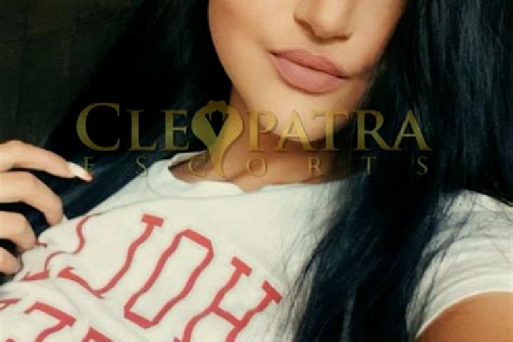 Elizabeth, 25, a black dark-eyed european companion based in Villers. Offering Deep French Kissing, Striptease, Tantra, Fetish. Available for incall and outc...
