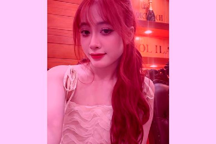 Elizabeth, 25 — Escort in Cai Nhum, Vietnam