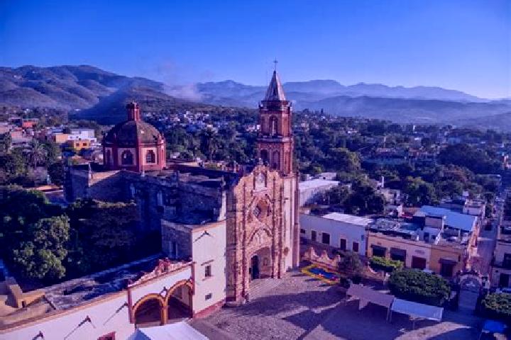 Elizabeth, 25 — Escort in Guatacalca, Mexico