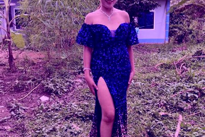 Elizabeth, 25 — Escort in Hajan, India
