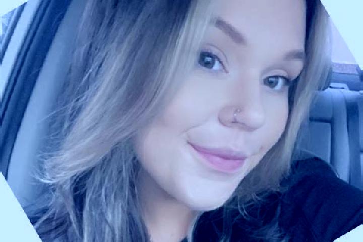 Elizabeth, 25 — Escort in North Amityville, United States