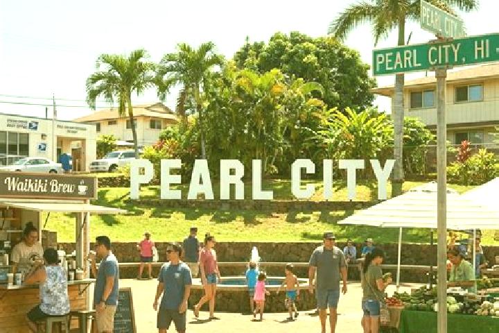 Elizabeth, 25 — Escort in Pearl City, United States