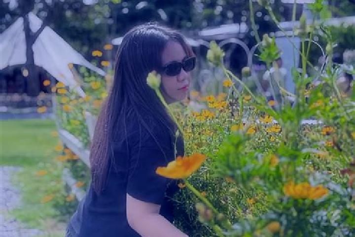Elizabeth, 25 — Escort in Vinh Binh, Vietnam
