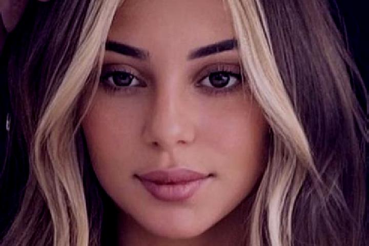 Elizabeth, 26, a blonde brown-eyed mixed companion based in Sabandia. Offering Striptease, Travel Companion. Available for incall and outcall, overnight book...