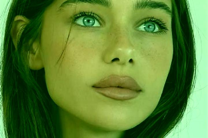 Elizabeth, 26, a brunette blue-eyed caucasian companion based in Jamilena. Offering Deep French Kissing, GFE, Fetish, Domination. Available for incall and ou...