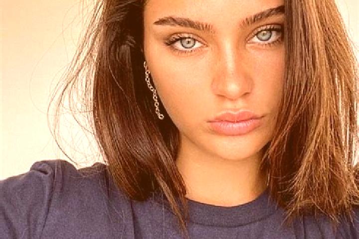 Elizabeth, 26, a brunette brown-eyed ebony companion based in Sant Vicenc de Castellet. Offering OWO, Fetish, Tantra, Girlfriend Experience. Available for in...