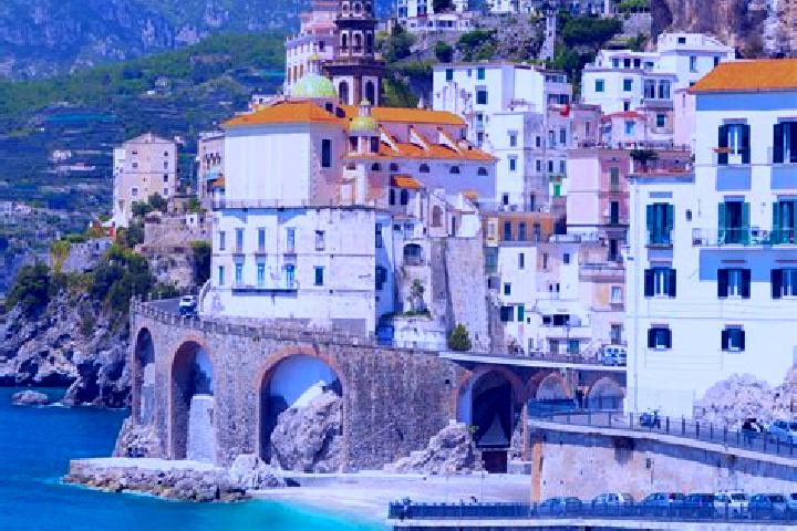 Elizabeth, 26 — Escort in Borgaccio, Italy