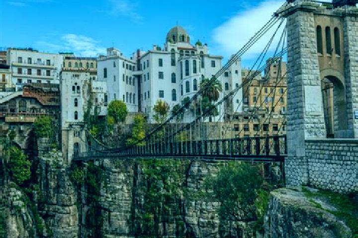 Elizabeth, 26 — Escort in Constantine, Algeria