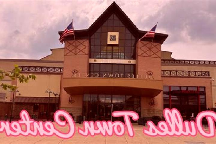 Elizabeth, 26 — Escort in Dulles Town Center, United States