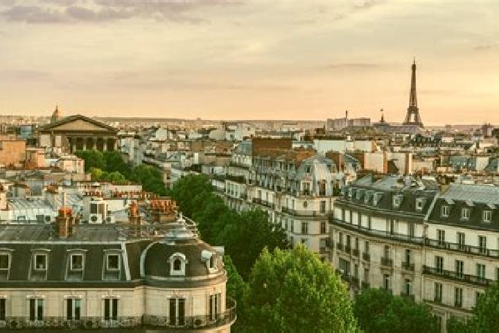 Elizabeth, 26 — Escort in New Paris, United States