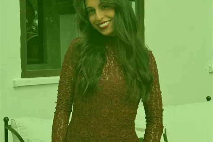 Elizabeth, 26 — Escort in Santa Lucia, Colombia