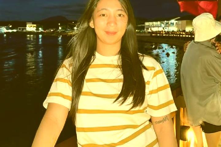 Elizabeth, 26 — Escort in Solsona, Philippines