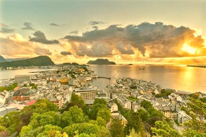 Elizabeth, 26 — Escort in Sovik, Norway