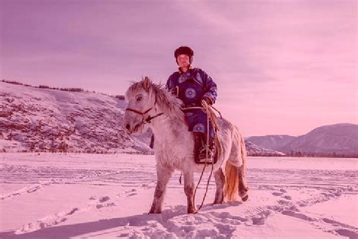 Elizabeth, 26 — Escort in Ulaanhad, Mongolia
