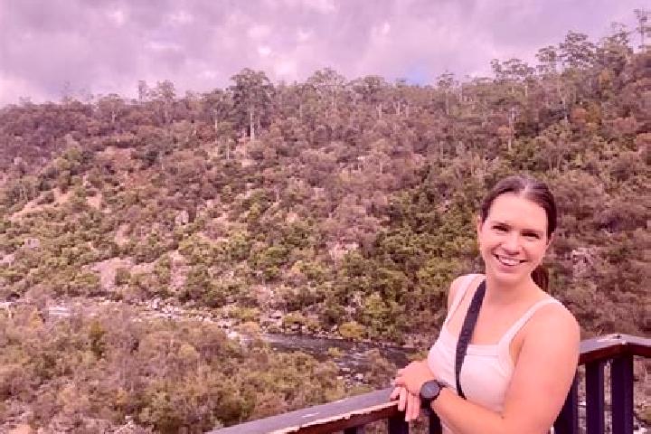 Elizabeth, 26 — Escort in Waverton, Australia