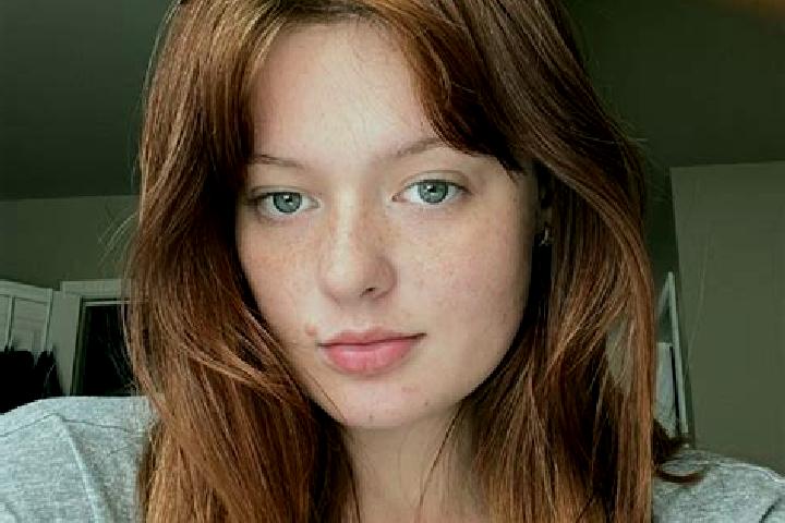 Elizabeth, 27, a auburn grey-eyed european companion based in Mila. Offering Roleplay, Overnight, Couples, GFE, Tantra. Available for incall and outcall, ove...