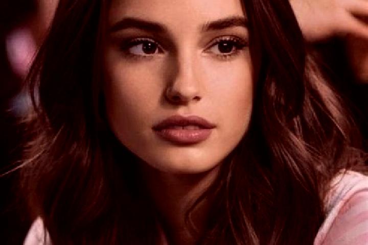 Elizabeth, 27, a brunette brown-eyed indian companion based in Myton. Offering Deep French Kissing, BDSM, Overnight, Party Girl. Available for incall and out...