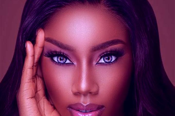 Elizabeth, 27, a chestnut blue-eyed ebony companion based in Amelinghausen. Offering Couples, Domination, Dinner Date, Massage. Available for incall and outc...