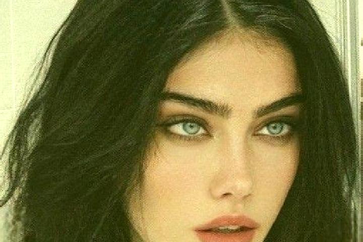 Elizabeth, 27, a chestnut grey-eyed caucasian companion based in Gerdevan. Offering Deep French Kissing, Striptease. Available for incall and outcall, overni...