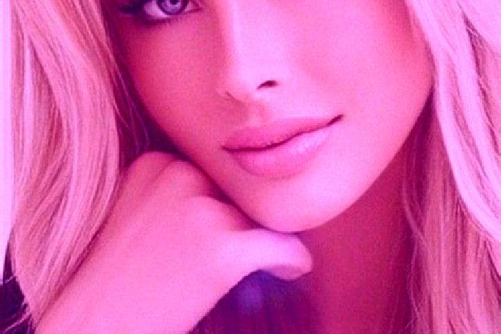 Elizabeth, 27, a dark blonde blue-eyed caucasian companion based in Groot IJsselmonde. Offering Massage, Dinner Date, Party Girl. Available for incall and ou...